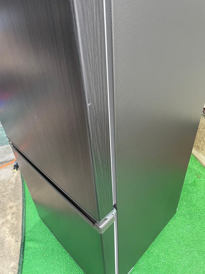 753美品✨ アクア おしゃれ木目調ウッドブラック大きめ2ドア冷蔵庫 201L