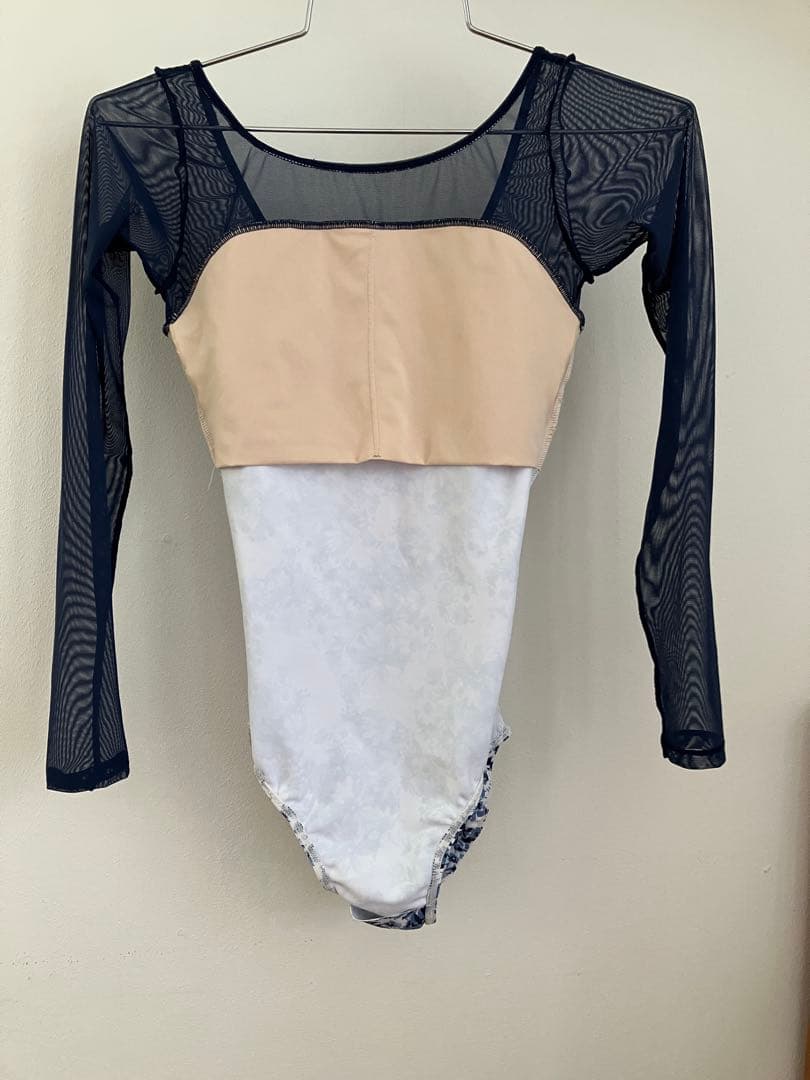 Stina スティナ 大人S 長袖