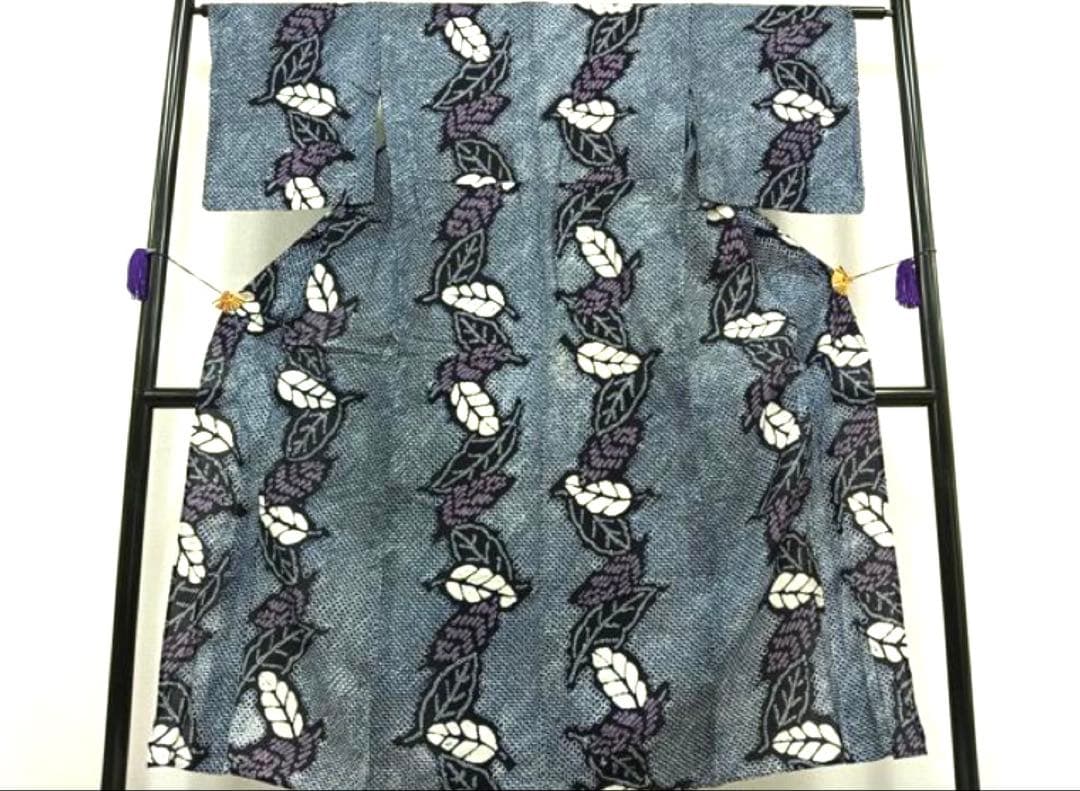 粋な大人の高級浴衣 仕立ての良い逸品◆有松絞り 舞葉文 優しい色味