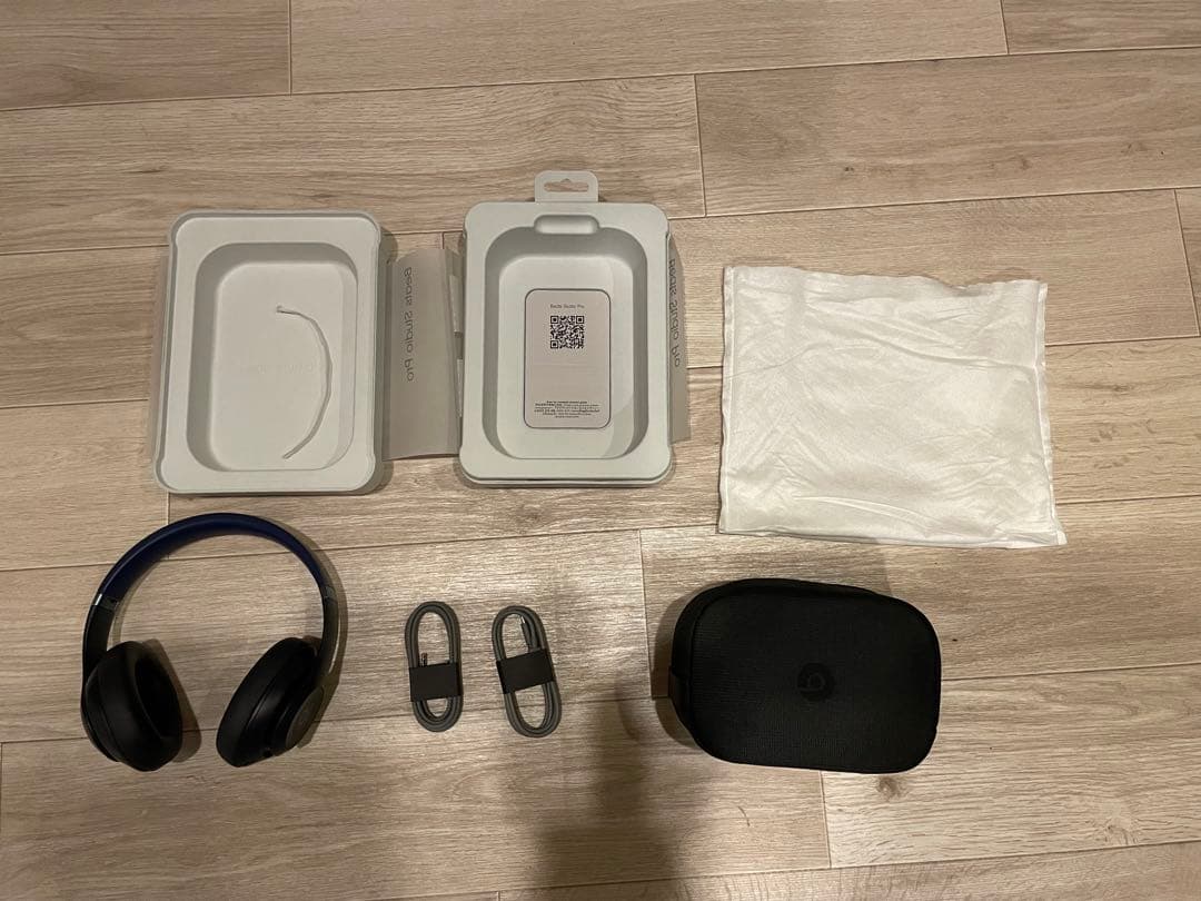 Beats studio Pro ネイビー