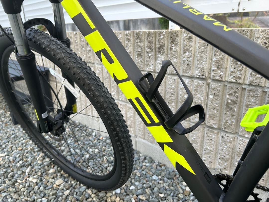 Trek トレック　マーリン6 マウンテンバイク ブラック/イエロー