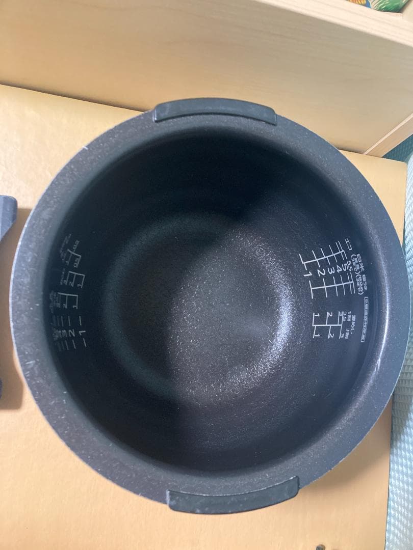 ★美品★TIGER 炊飯器JPC-B100 / 5.5合　圧力IH