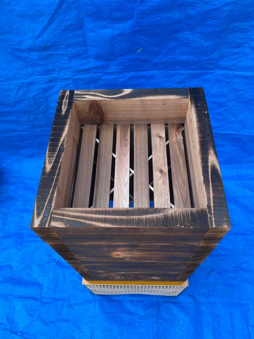 ニホンミツバチ飼育用巣箱　重箱式巣箱