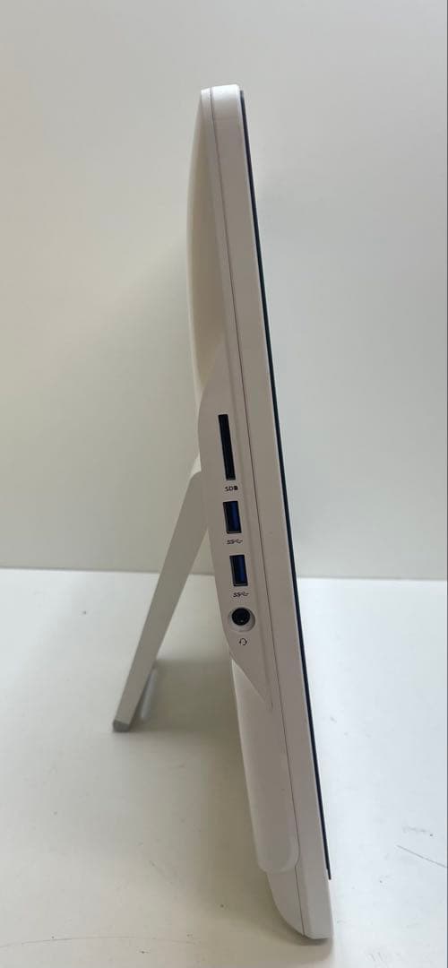 #188 Dell Inspiron 3264 一体型 i5 7200U タッチ