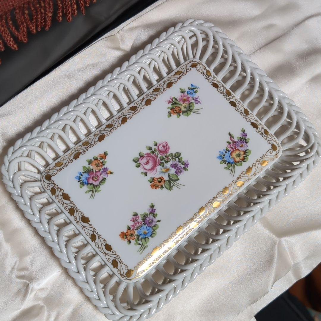 【綺麗♪】　HEREND ヘレンド 透かし編み ヌードルワーク トレイ
