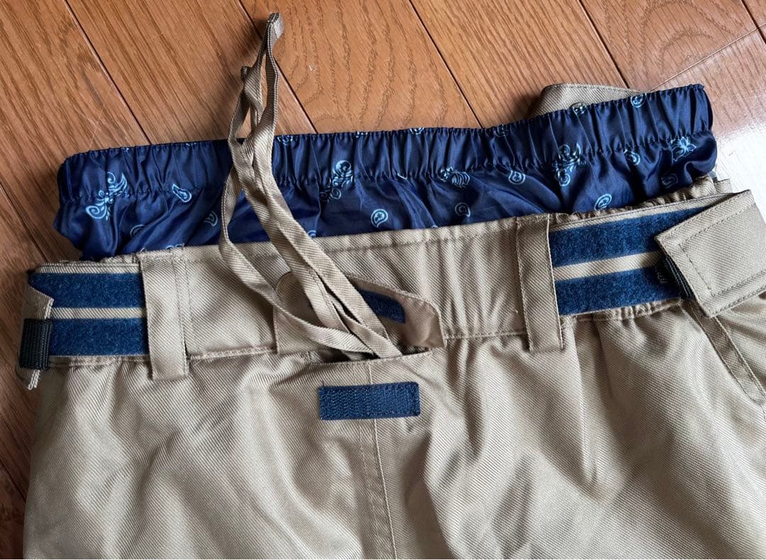 BURTONスノーボードジャケット(キッズ)＋おまけパンツ