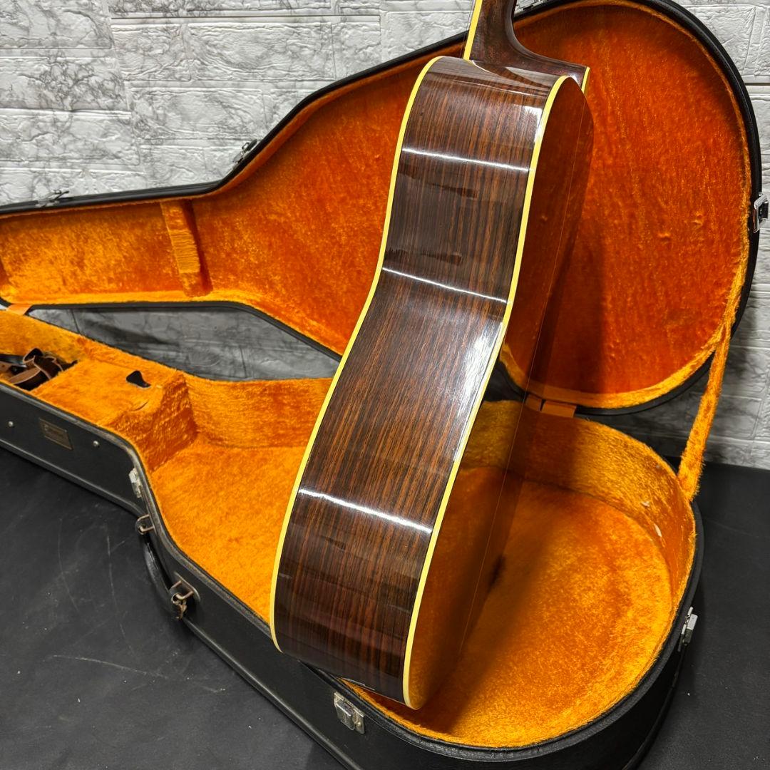 872　ヤマハ　1970年代　黒ラベル　アコースティックギター　ハードケース付き