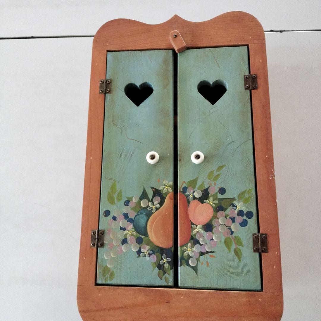 木製ラック ハート型扉 3段収納 トールペイント