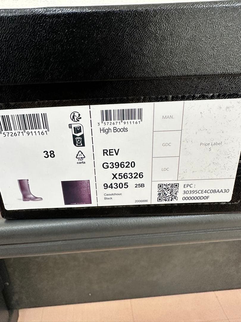 ブラックピンクジェニ着用CHANEL レインブーツブラック 38サイズ