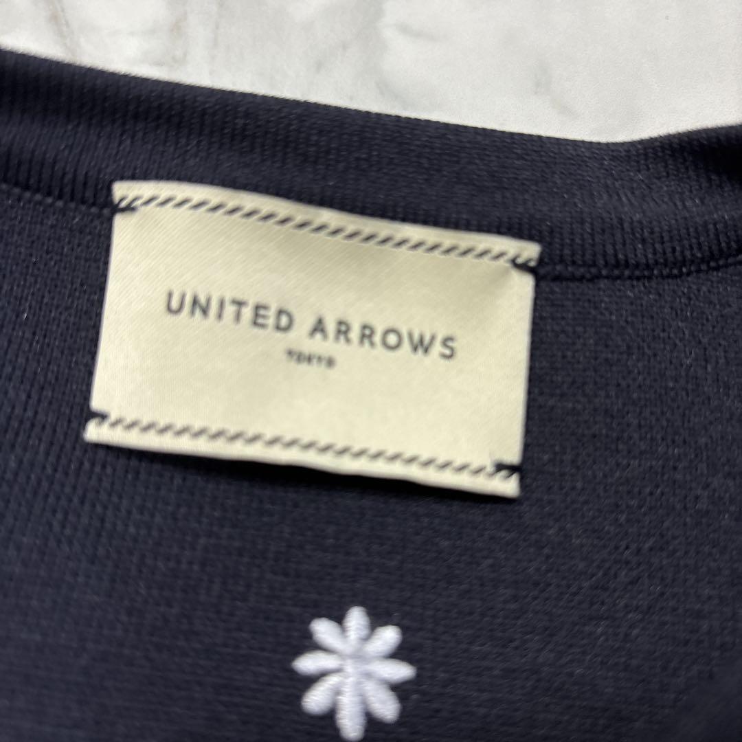 【極美品】ユナイテッドアローズ　エンブロイダリー　フラワー　ケープ　ニット　濃紺
