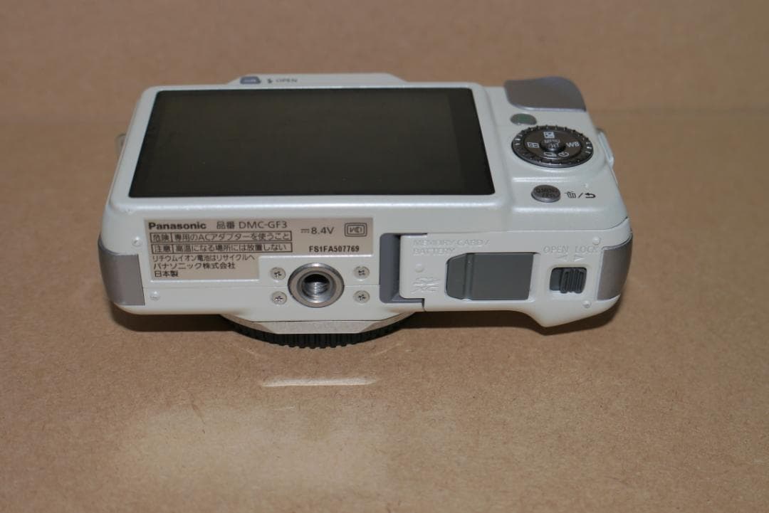 【美品・動作品】Panasonic LUMIX GF3 レンズキット ホワイト