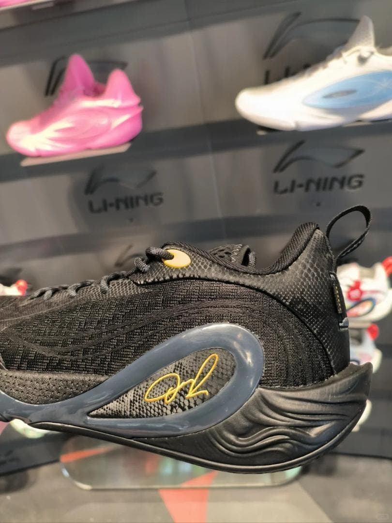 シューズ(男性用) WOW The Dlo1 US9