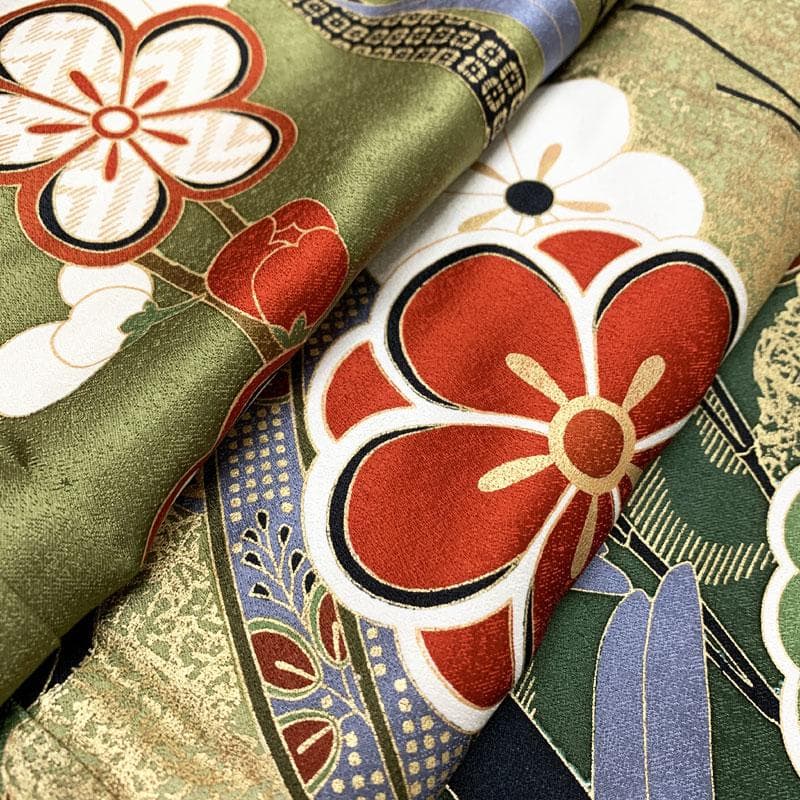 504z17.412y10.小物☆振袖 小柄な方にも 金彩 古典柄 松竹梅☆美品