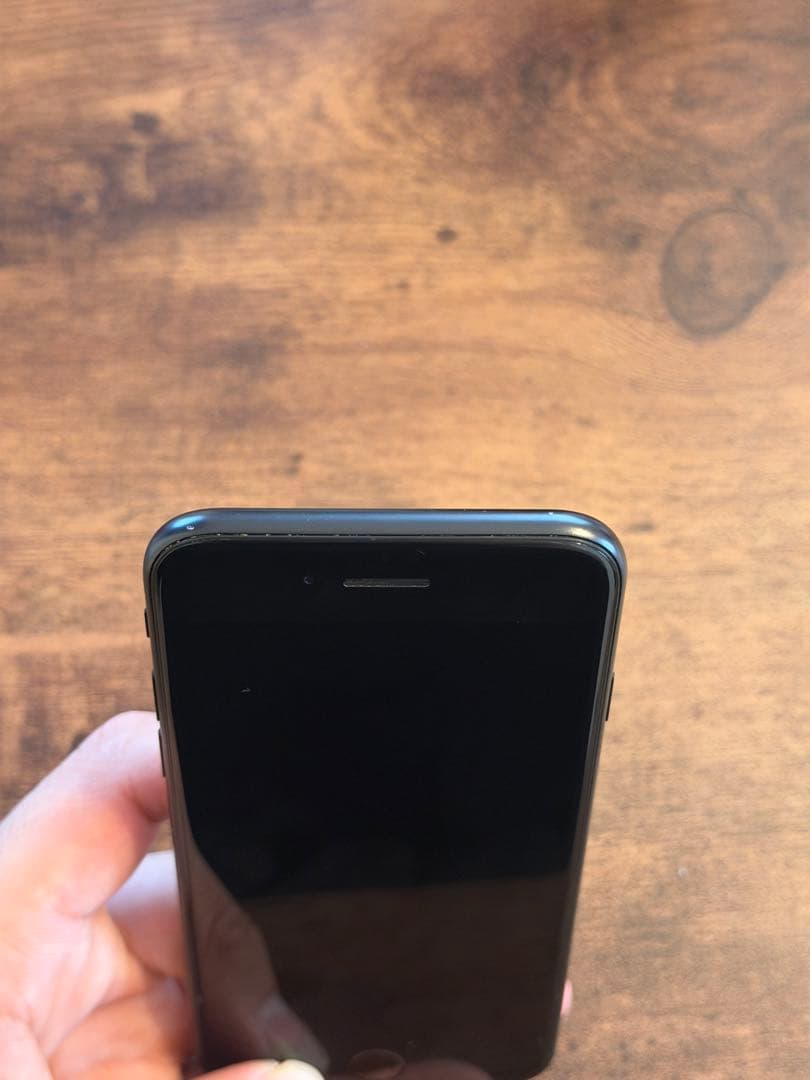 Apple iPhone SE 第2世代128GB （美品）