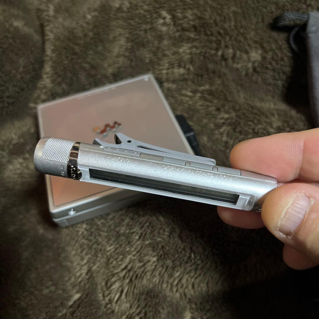 SONY ポータブルMDプレーヤー 本体と付属品美品