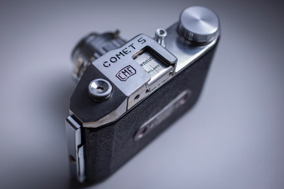 Comet bencini イタリア製　フィルムカメラ
