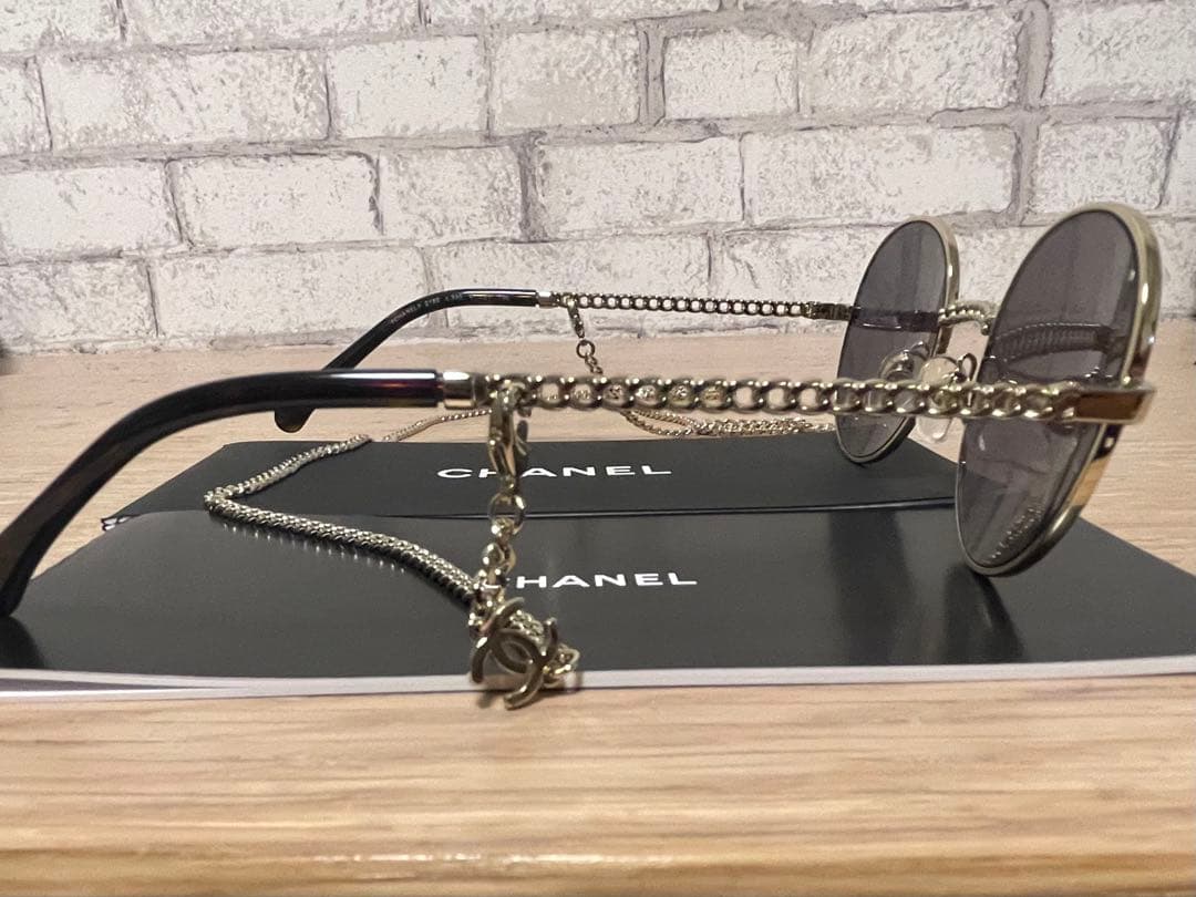 CHANEL サングラス チェーン付き
