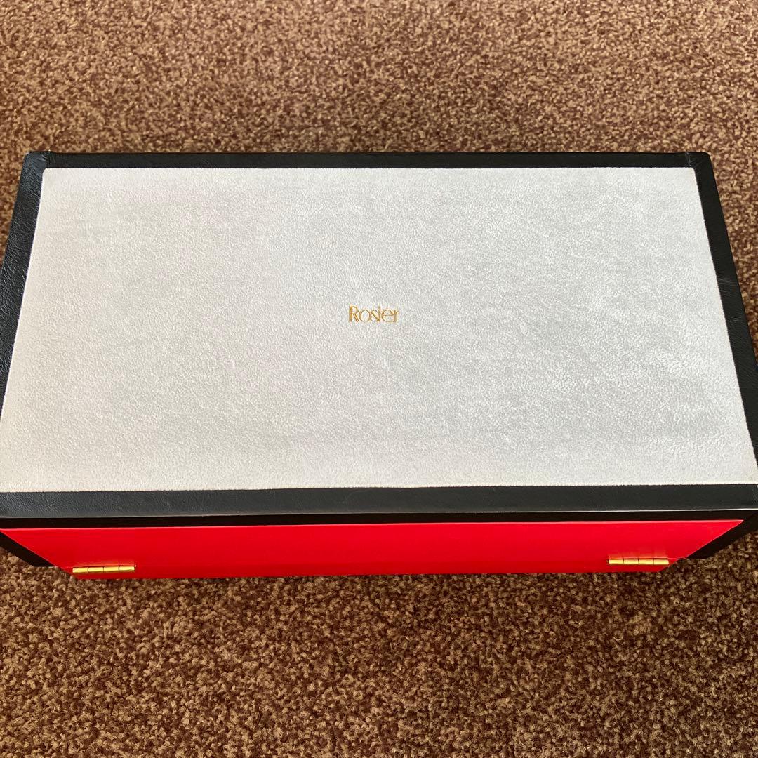 ジュエリーボックス　アクセサリーケース 鍵付き