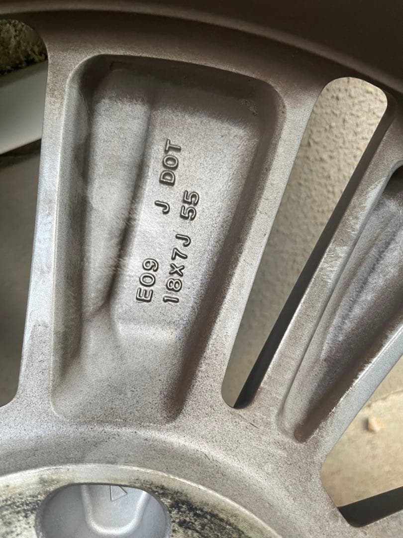 スバル WINTER MAXX SJ8 225/60R18 タイヤセット