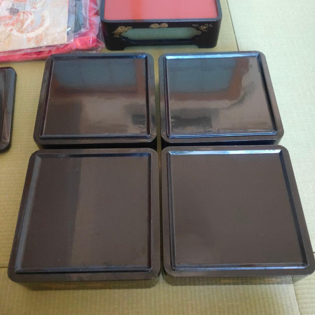 輪島塗　漆塗り重箱 4段　鳳凰柄の袱紗 風呂敷付き