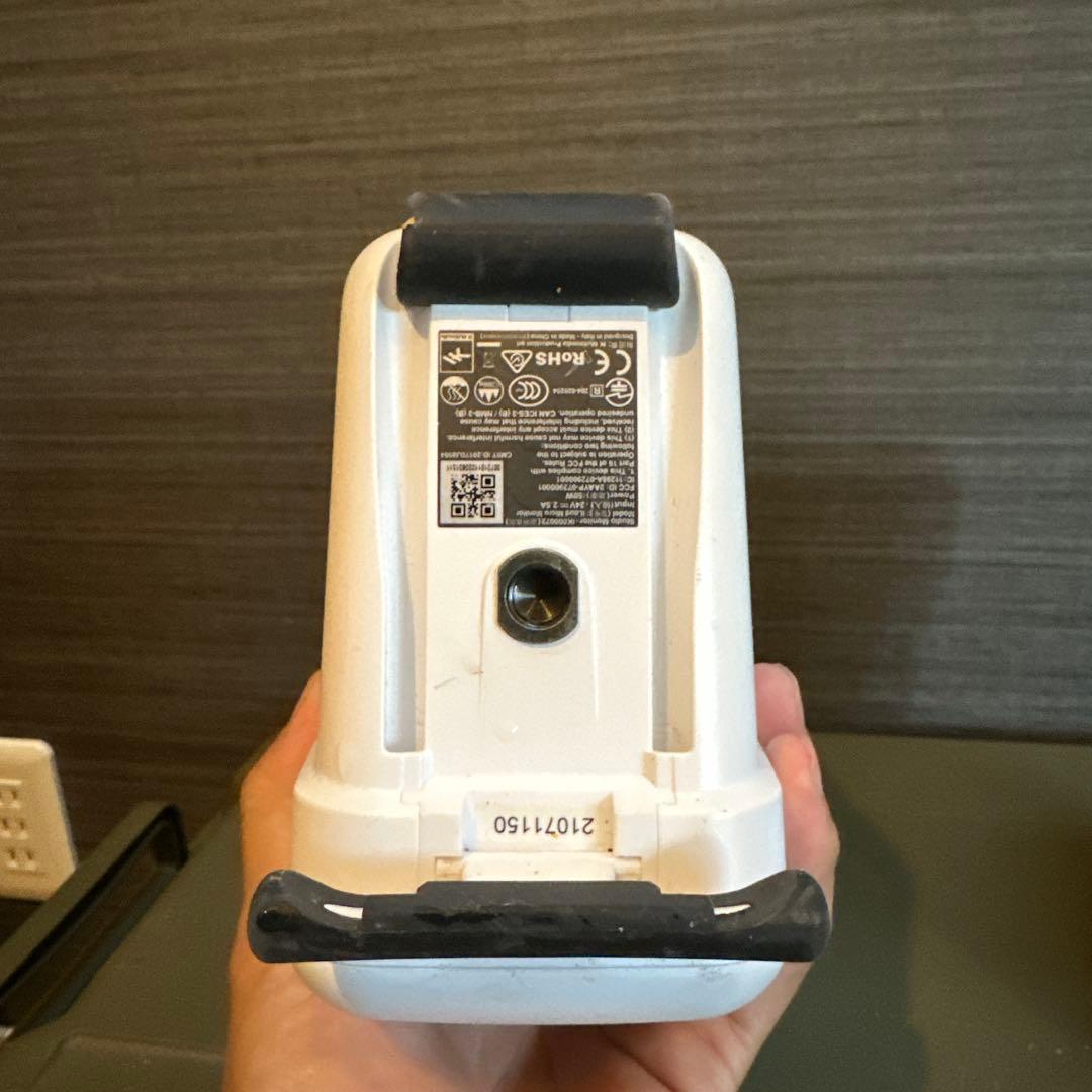 iLoud Micro ホワイトスピーカー (接続ケーブルなし)