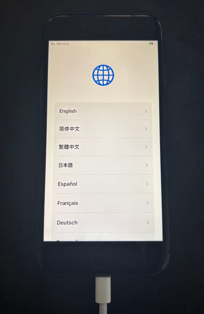iPhone 8 本体