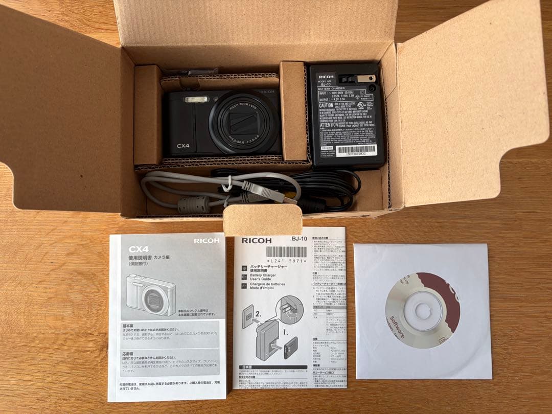 RICOH CX4 コンパクトデジタルカメラ