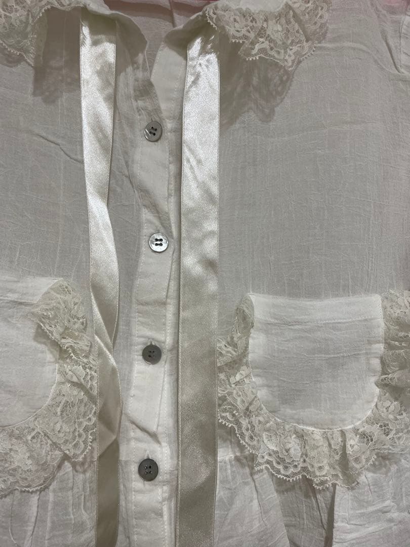 Katie ASHBURY ブラウスジャケット　ホワイト　フリーサイズ