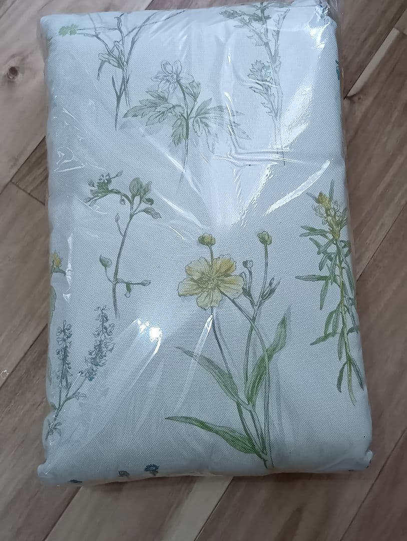 ボタニカル柄 遮光カーテン 2枚組 リバティ 150×225