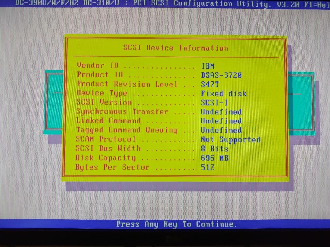 APPLE純正 IBM DSAS-3720 700MB SCSI HDD