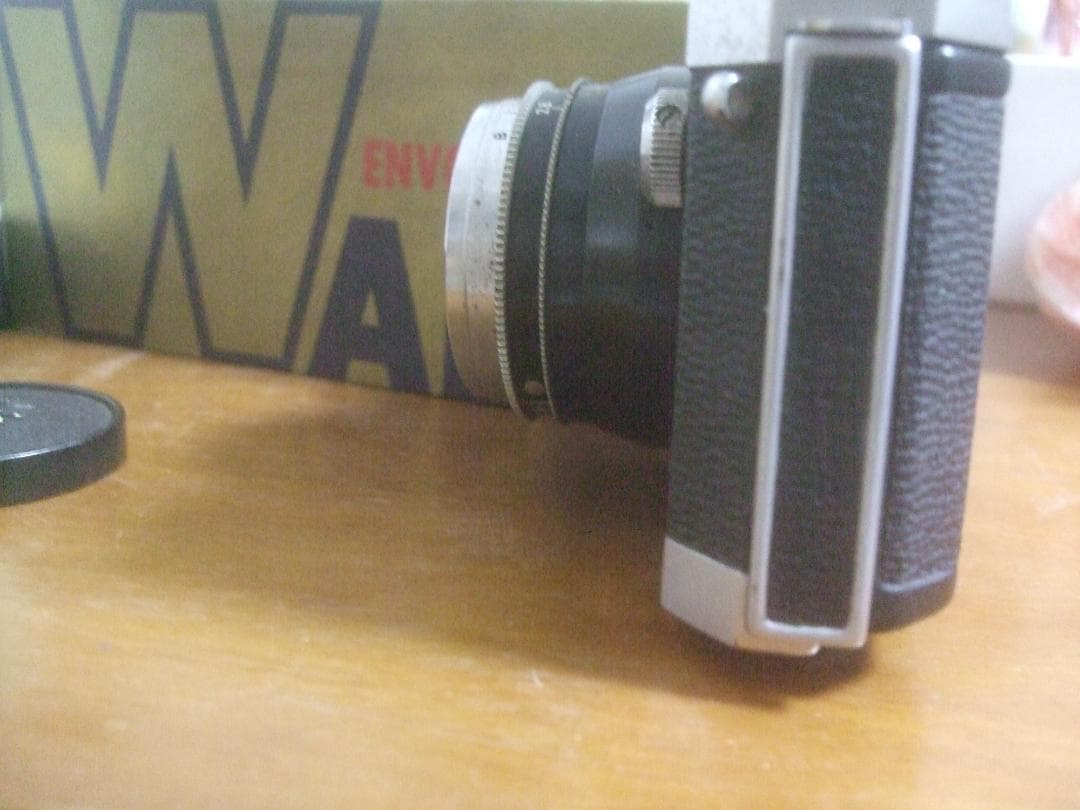 ワルツ・カメラ、元箱と取説付き。昭和35年４月・購入