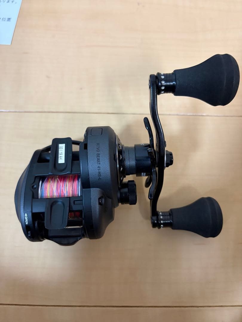 Abu Garcia REVO BEAST 41-HS-L ベイトリール