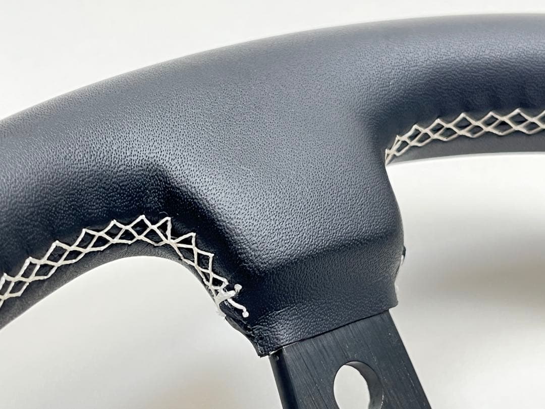 GHOST EXPOD THIRD EDITION ステアリング ホワイト