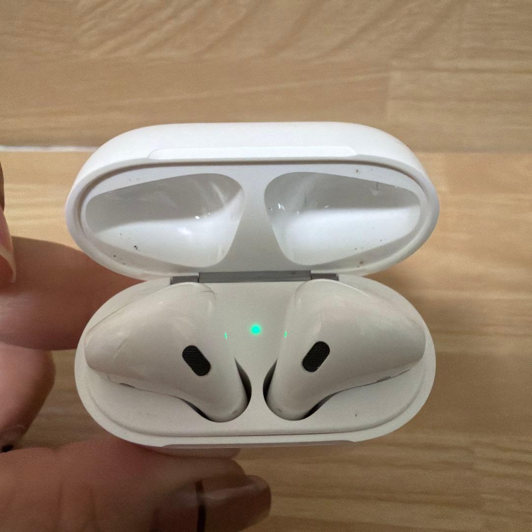 AirPods 第2世代 ほぼ新品