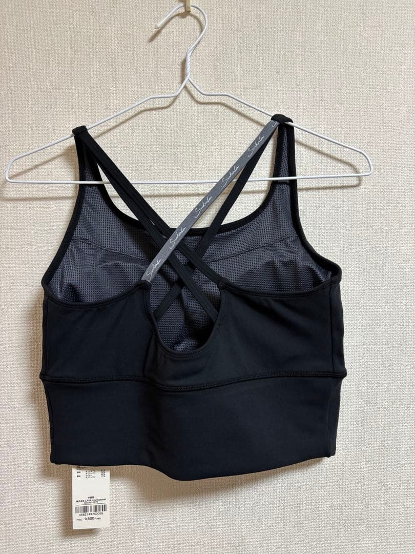 ★新品未使用★【SUKALA】黒 ベーシックロゴブラトップ★M　ヨガ　ピラティス