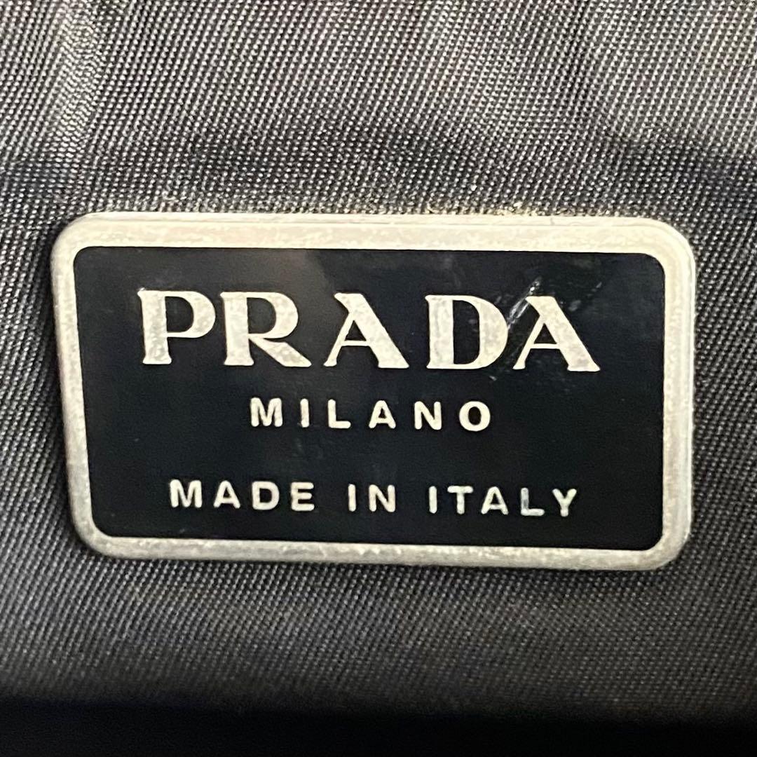 極美品 PRADA ナイロン ハンドバッグ 三角プレート ファスナー ブラック