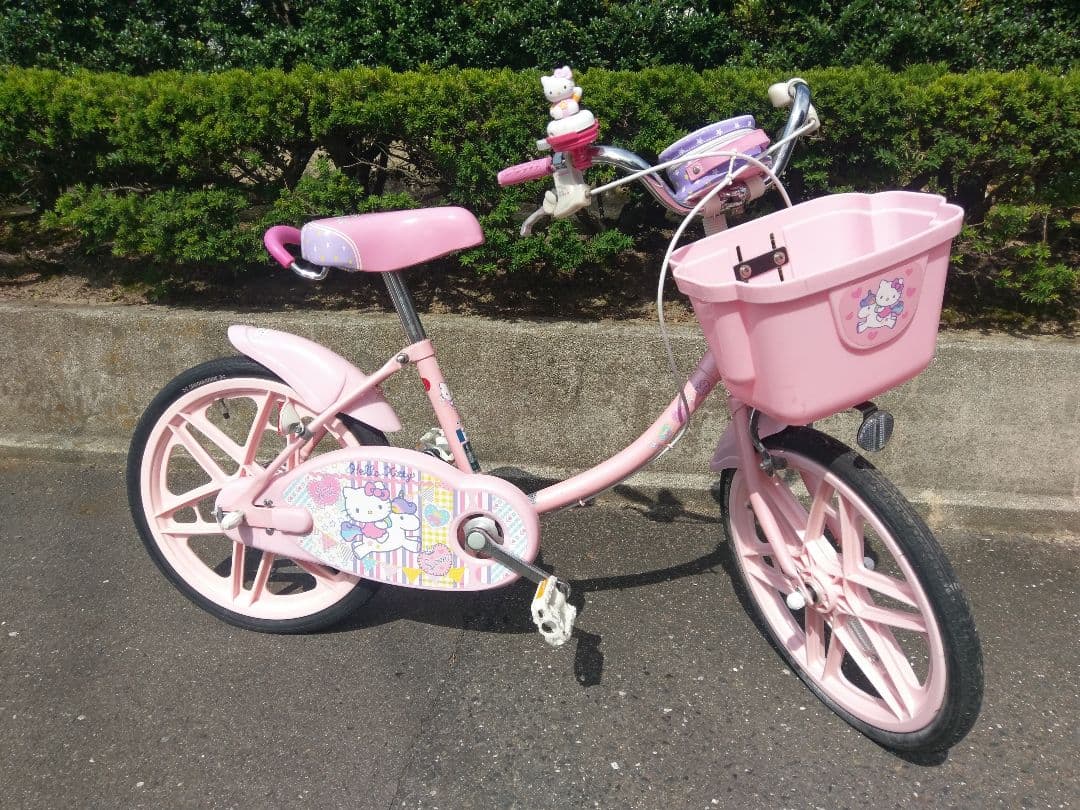 ブリジストン　キティちゃんサイクル18インチ