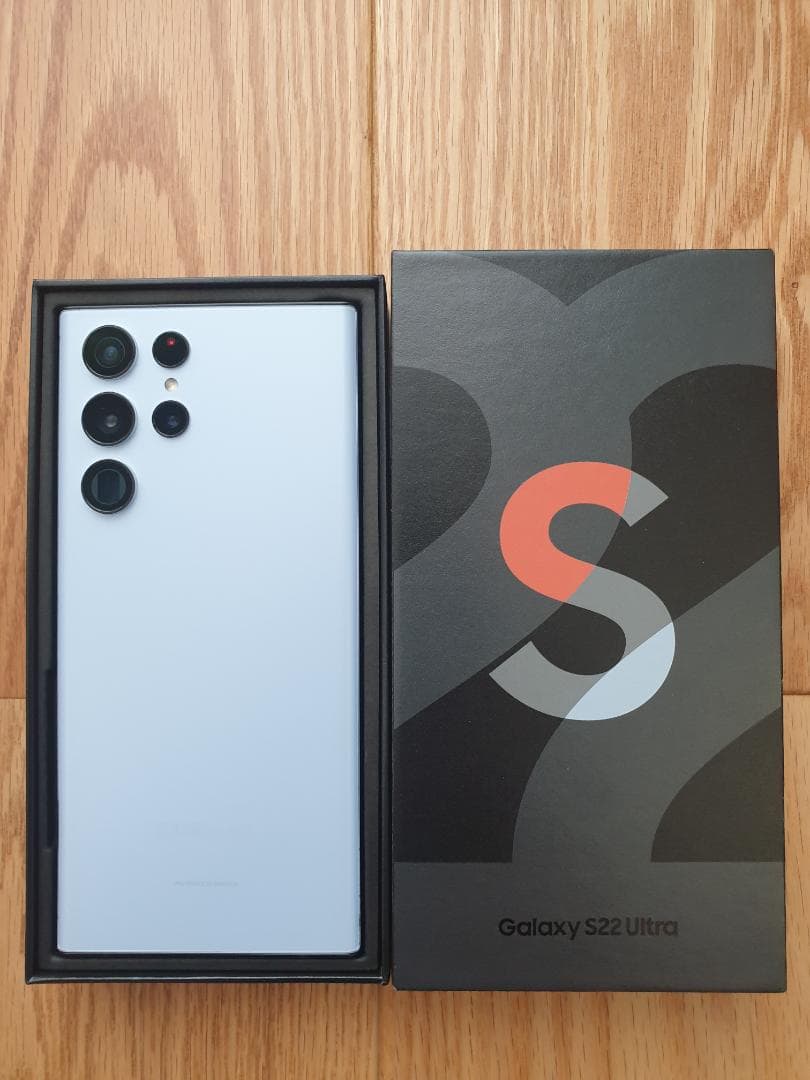 817012274437　SAMSUNG Galaxy S22 Ultra