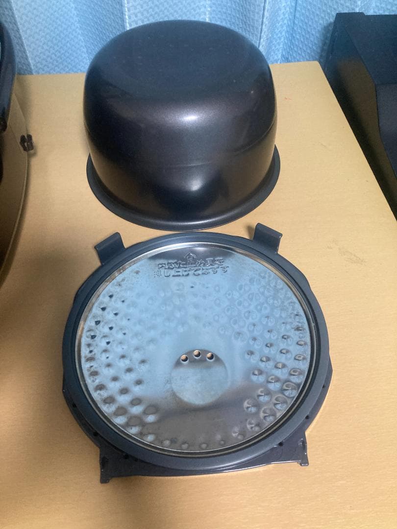 ★美品★2022年製ZOJIRUSHI NW-VH10炊飯器 ジャー5.5合炊き