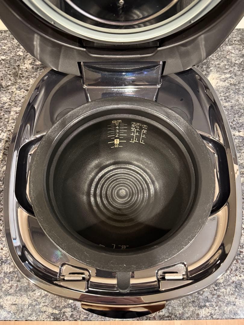 TIGER 土鍋圧力 IHジャー炊飯器JPL-G100 21年製　動作確認済み