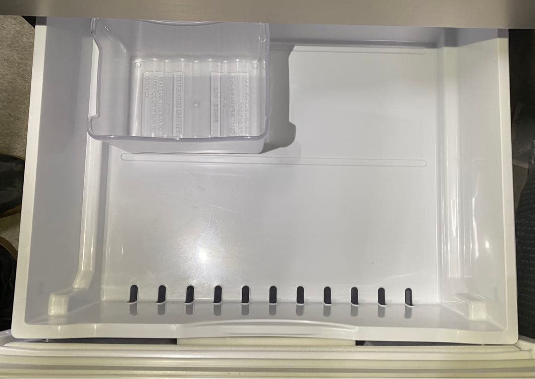 日立　ヒタチ　ノンフロン冷凍冷蔵庫　R-27RV(N) 2021年製　265L