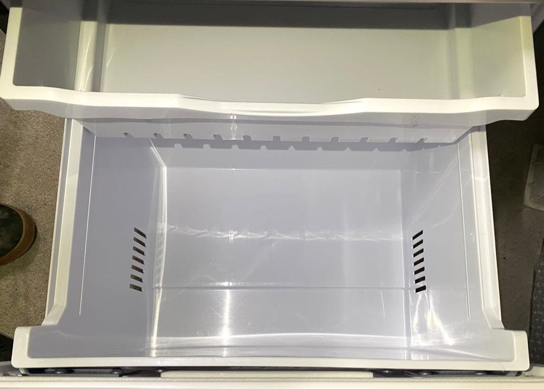 日立　ヒタチ　ノンフロン冷凍冷蔵庫　R-27RV(N) 2021年製　265L