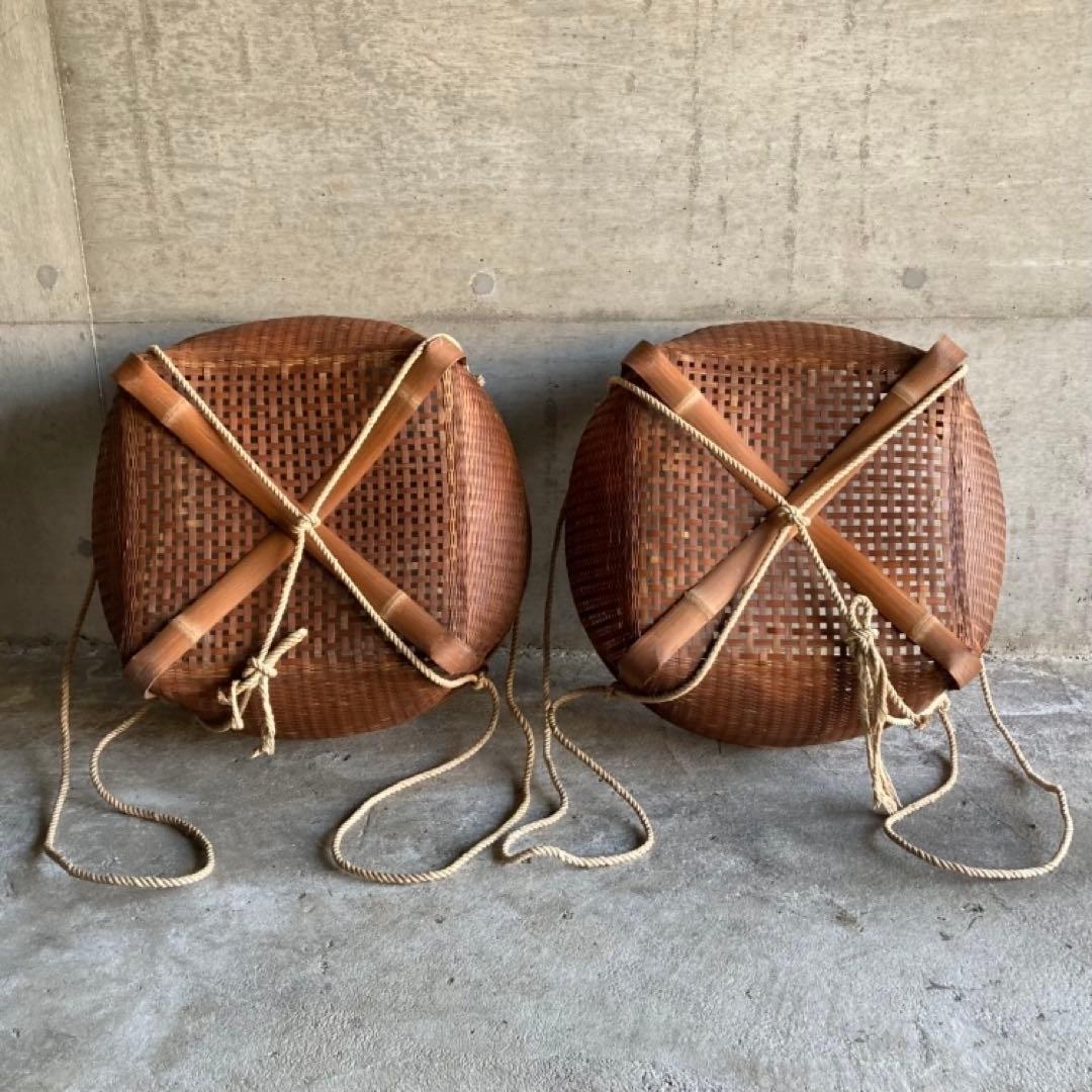 古い大きな竹籠 かご バスケット 大型 竹細工 鉄金具 2点 古道具 レトロ