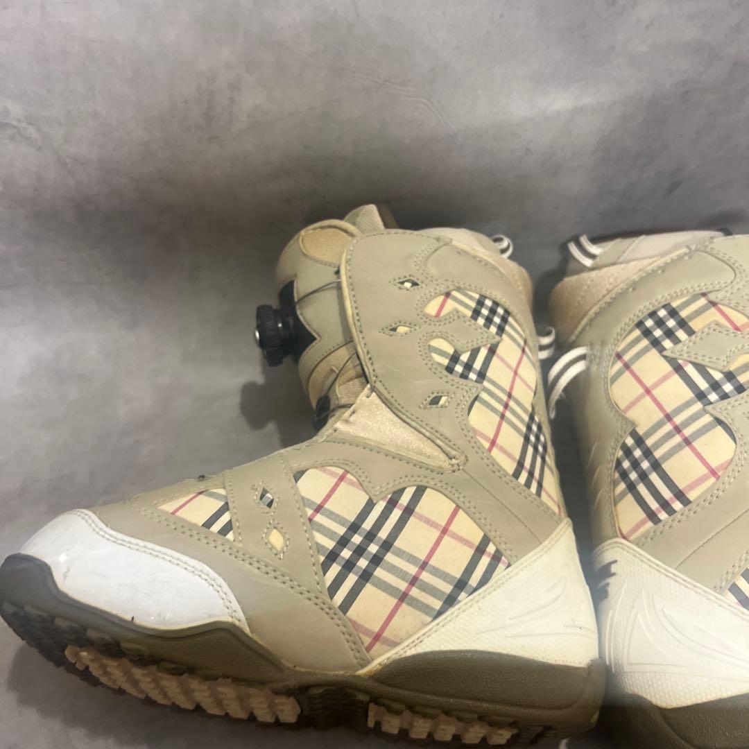 【美品】COSMIC SURF スノボブーツ Boaダイヤル式 24.5cm