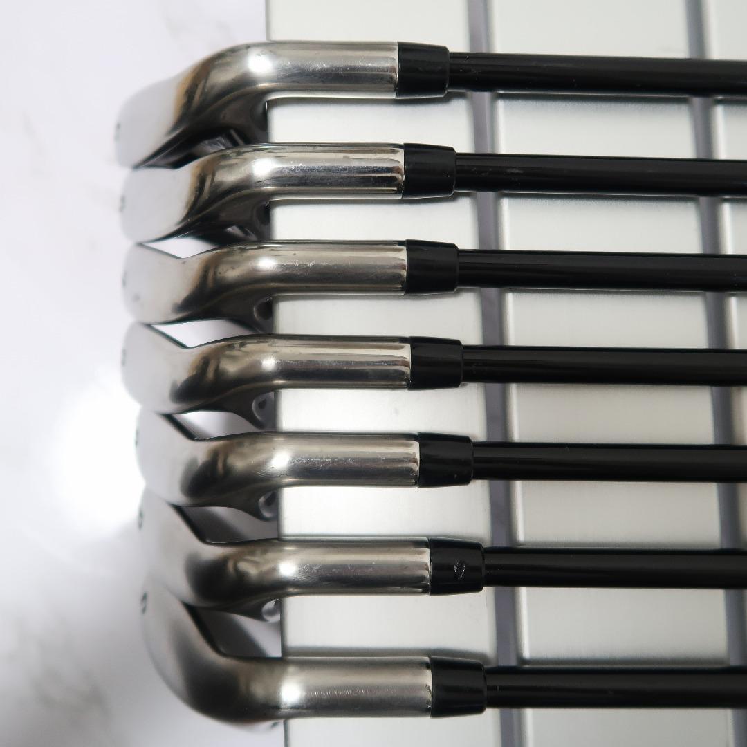 現行モデル キャロウェイ　ウォーバード　アイアンセット　7本　R 右利き