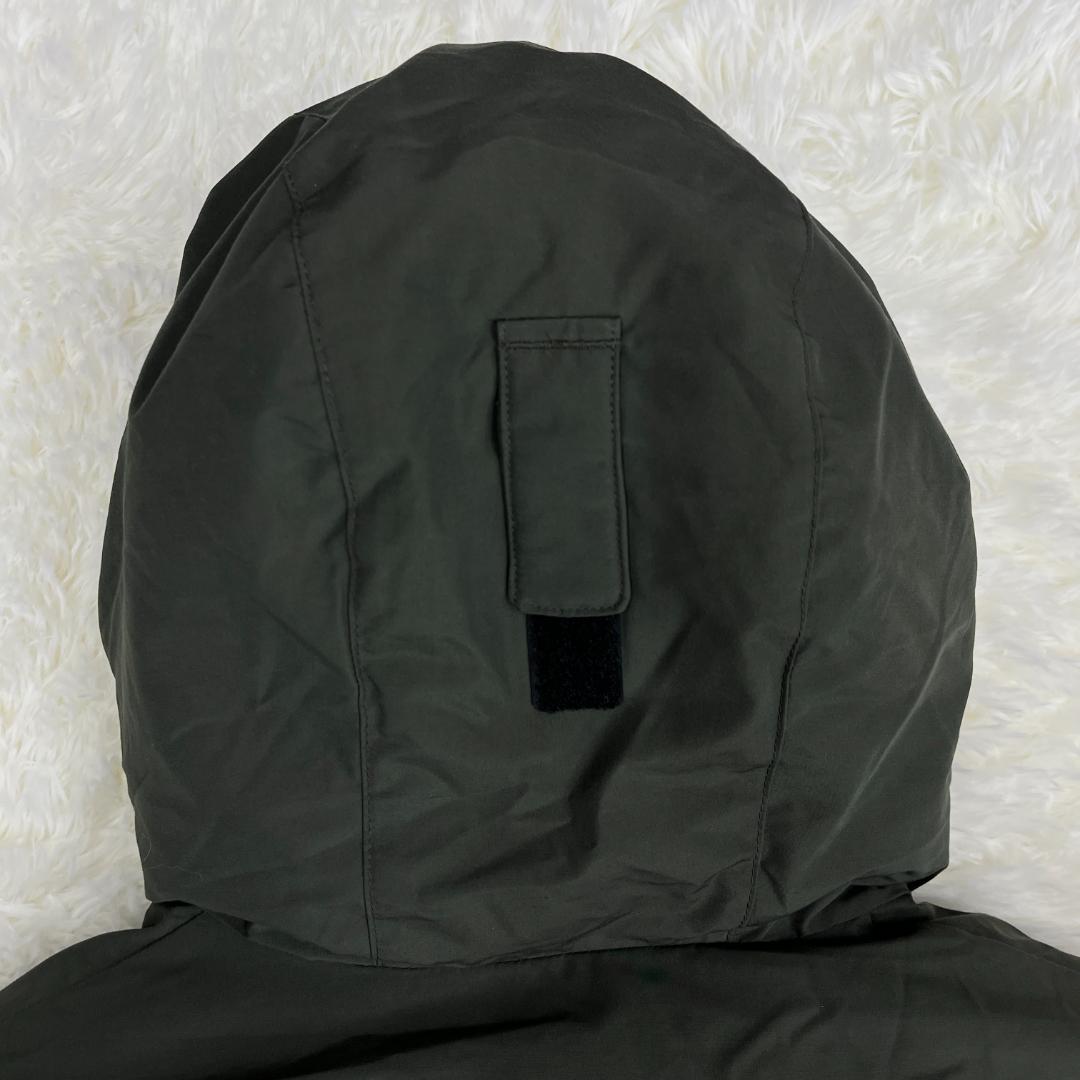 《美品》ザノースフェイス ダウンジャケット カーキ メンズ 95 (M)