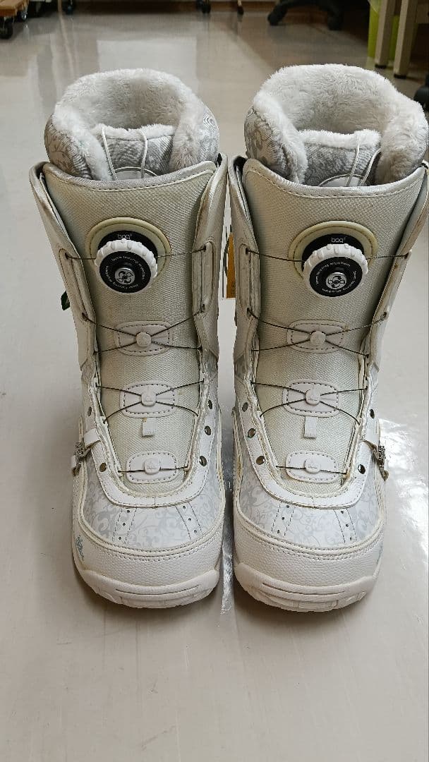 新品未使用 K2 スノーボードブーツ 23cm ３点セット