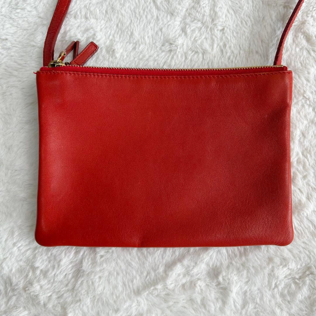 美品✨　CELINE トリオ　本革　ショルダーバッグ　旧ロゴ　赤