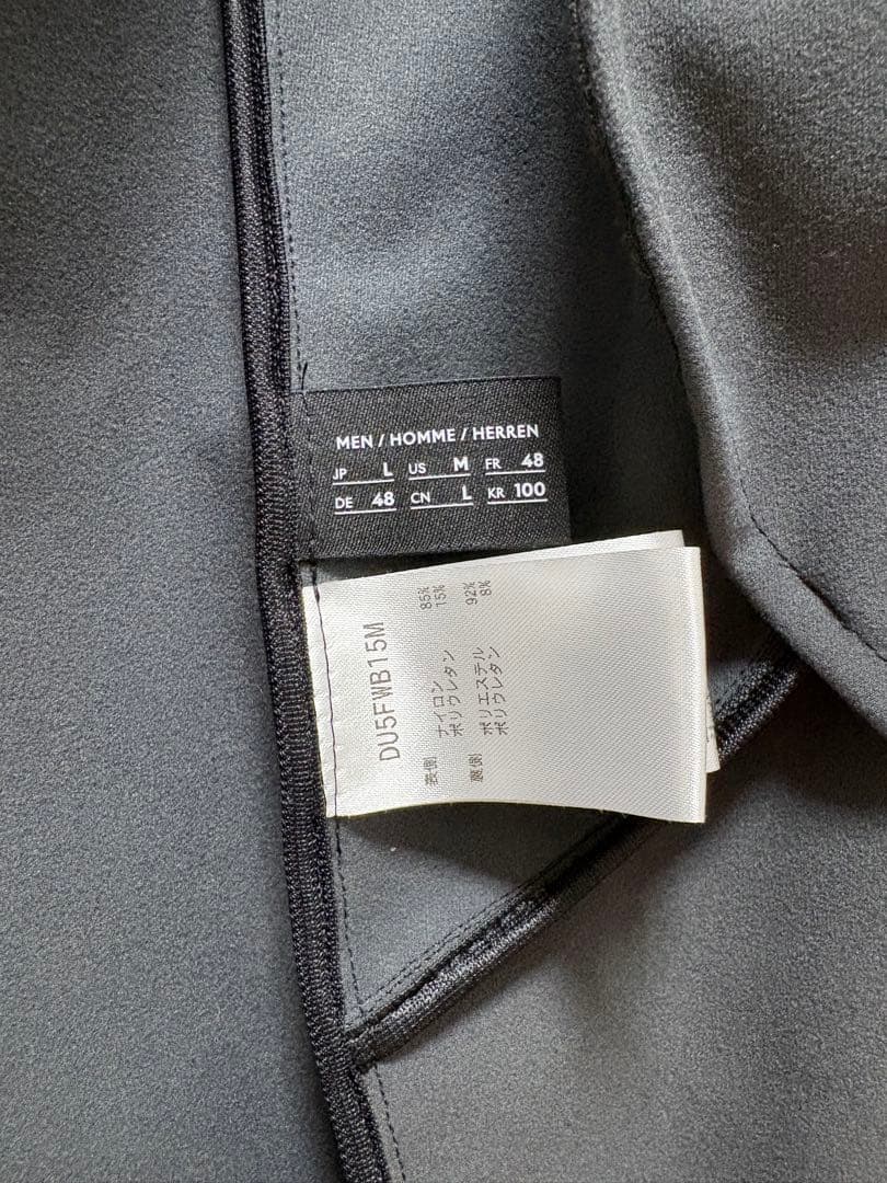 DESCENTE ALLTERRAIN ソフトシェルジャケット “CREAS”