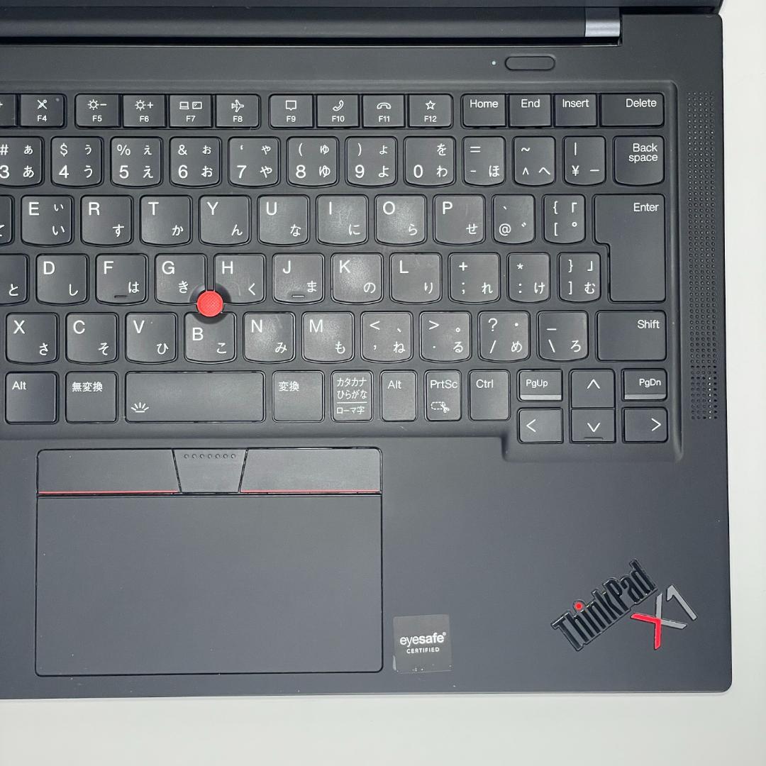 第12世代i5 ThinkPad X1 Carbon Gen10 バッテリー◎